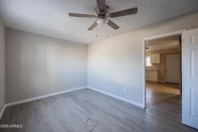 7153 N 62nd Avenue #E, Glendale, AZ 85301 - Photo 11