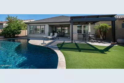 902 E Horseshoe Place, Chandler, AZ 85249 - Photo 11
