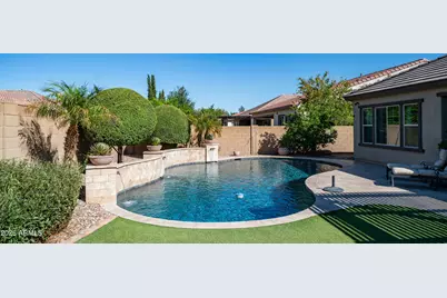 902 E Horseshoe Place, Chandler, AZ 85249 - Photo 9
