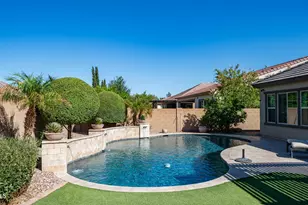 902 E Horseshoe Pl, Chandler, AZ 85249 - Photo 9