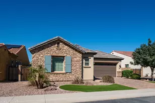 902 E Horseshoe Pl, Chandler, AZ 85249 - Photo 1