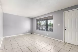 2413 W Hazelwood St, Phoenix, AZ 85015 - Photo 9