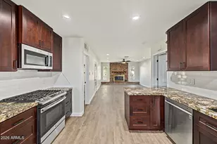 2320 W Anderson Ave, Phoenix, AZ 85023 - Photo 21