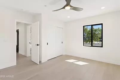 8236 E Cambridge Avenue, Scottsdale, AZ 85257 - Photo 35