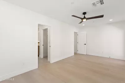 8236 E Cambridge Avenue, Scottsdale, AZ 85257 - Photo 27