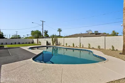 8236 E Cambridge Avenue, Scottsdale, AZ 85257 - Photo 49