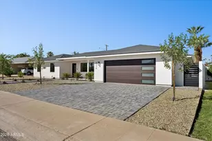 8236 E Cambridge Ave, Scottsdale, AZ 85257 - Photo 3
