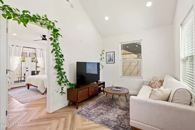 1124 N 13th Street, Phoenix, AZ 85006 - Photo 3