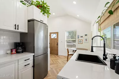 1124 N 13th Street, Phoenix, AZ 85006 - Photo 11