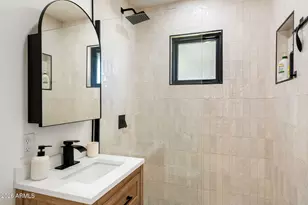 1124 N 13th St, Phoenix, AZ 85006 - Photo 17