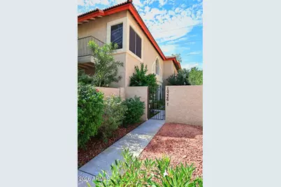 10226 N 12th Place E #1, Phoenix, AZ 85020 - Photo 3
