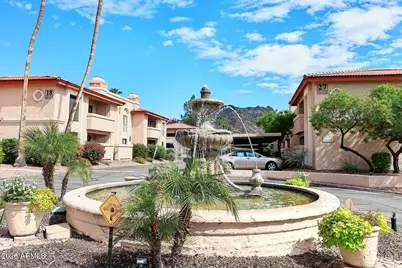 10226 N 12th Place E #1, Phoenix, AZ 85020 - Photo 43