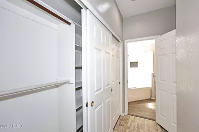 10226 N 12th Place E #1, Phoenix, AZ 85020 - Photo 31