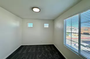 905 S Canal Dr, Chandler, AZ 85225 - Photo 41