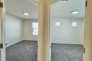 905 S Canal Dr, Chandler, AZ 85225 - Photo 37