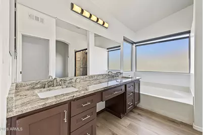 92 W Ivanhoe Street, Gilbert, AZ 85233 - Photo 19