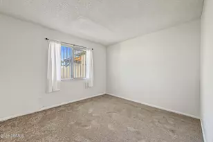 8109 N 32nd Dr, Phoenix, AZ 85051 - Photo 17