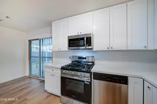 6413 S 21st Pl, Phoenix, AZ 85042 - Photo 7
