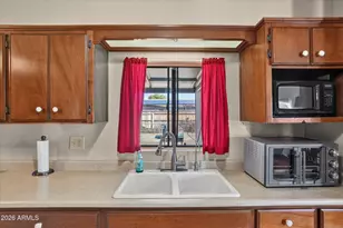 7002 W Wanda Lynn Ln, Peoria, AZ 85382 - Photo 13