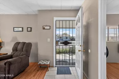 7002 W Wanda Lynn Lane, Peoria, AZ 85382 - Photo 5