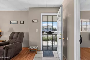 7002 W Wanda Lynn Ln, Peoria, AZ 85382 - Photo 5