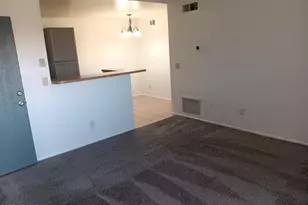 623 W Guadalupe Rd, Mesa, AZ 85210 - Photo 17