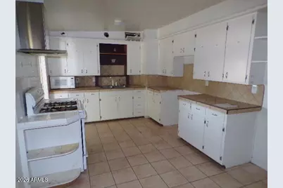2628 E 2nd Street, Mesa, AZ 85213 - Photo 5
