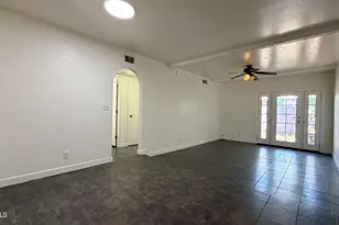 4215 N 17th St, Phoenix, AZ 85016 - Photo 3
