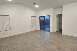 7959 W Hayward Ave, Glendale, AZ 85303 - Photo 9