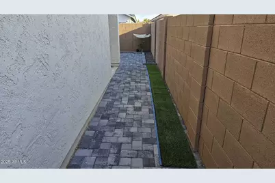7959 W Hayward Avenue, Glendale, AZ 85303 - Photo 13