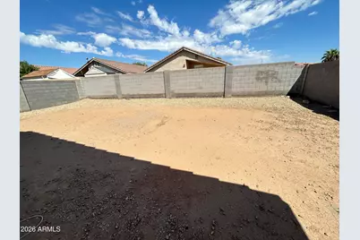 10424 W Medlock Drive, Glendale, AZ 85307 - Photo 27