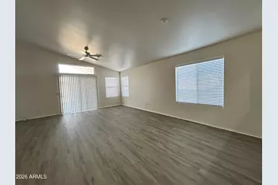 10424 W Medlock Drive, Glendale, AZ 85307 - Photo 5