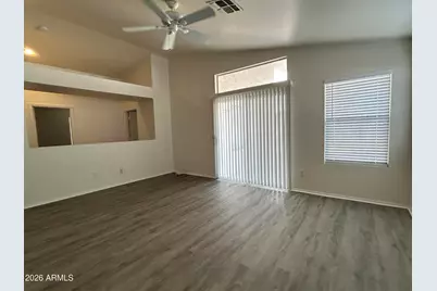 10424 W Medlock Drive, Glendale, AZ 85307 - Photo 7