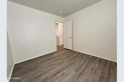 10424 W Medlock Drive, Glendale, AZ 85307 - Photo 21