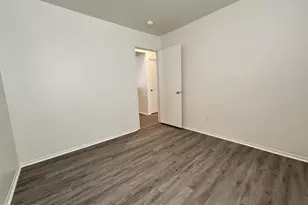 10424 W Medlock Dr, Glendale, AZ 85307 - Photo 21
