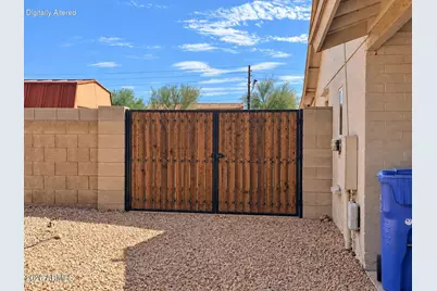 2913 W Woodridge Drive, Phoenix, AZ 85053 - Photo 25