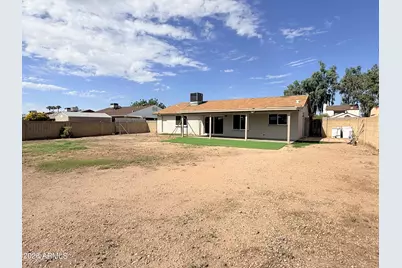 2913 W Woodridge Drive, Phoenix, AZ 85053 - Photo 21
