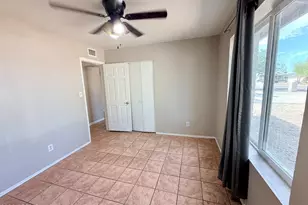 2913 W Woodridge Dr, Phoenix, AZ 85053 - Photo 17