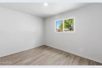 7935 W Earll Drive, Phoenix, AZ 85033 - Photo 33