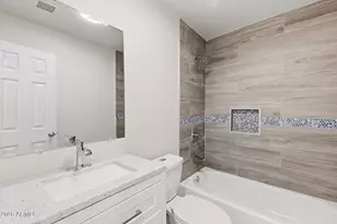 7935 W Earll Dr, Phoenix, AZ 85033 - Photo 23