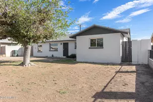 7935 W Earll Dr, Phoenix, AZ 85033 - Photo 3