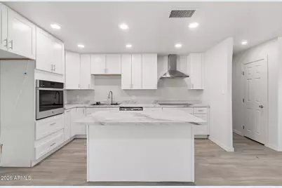 7935 W Earll Drive, Phoenix, AZ 85033 - Photo 13