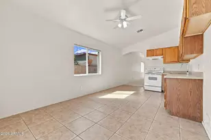 111 N 25th St, Phoenix, AZ 85034 - Photo 9