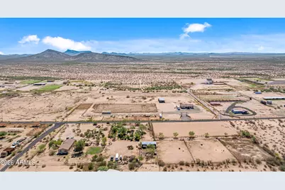 46306 W Trotter Road, Wickenburg, AZ 85390 - Photo 49