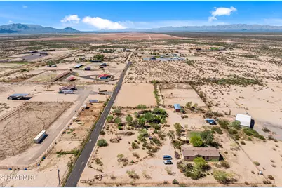 46306 W Trotter Road, Wickenburg, AZ 85390 - Photo 57