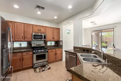 41202 N Rolling Green Way, Anthem, AZ 85086 - Photo 11