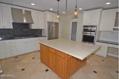 6531 N 43rd Place, Paradise Valley, AZ 85253 - Photo 5
