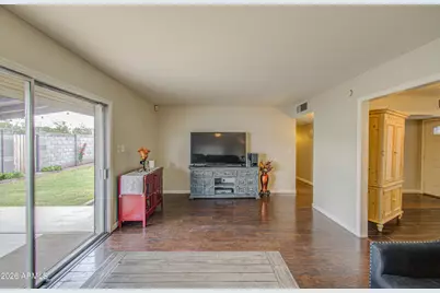 2077 W Hidalgo Avenue, Phoenix, AZ 85041 - Photo 13