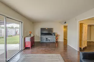 2077 W Hidalgo Ave, Phoenix, AZ 85041 - Photo 13