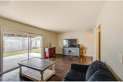 2077 W Hidalgo Avenue, Phoenix, AZ 85041 - Photo 11